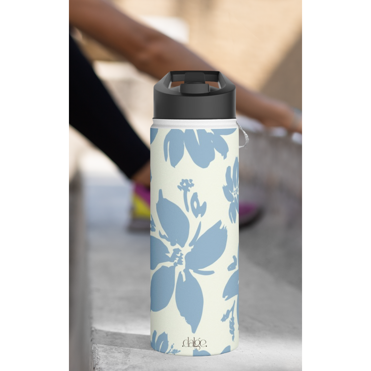 Cream Blue Aesthetic Pastel Floral Stainless Steel Water Bottle, Pastel Floral Water Bottle, Vintage Design Drinkware, Cream pastel Floral Drinkware, Vintage floral water bottle.-Mug-Dalge